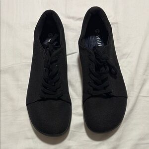 WHITIN Black Athletic Sneakers